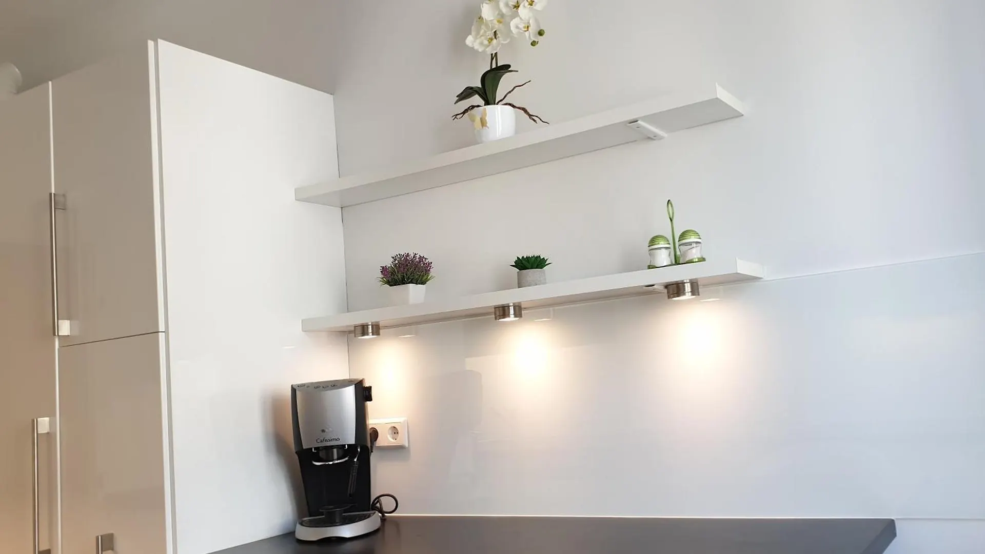 Wonderful 2-Bedroom Belvedere Apartment Vienna 0*,  Austria